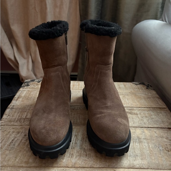 Women’s Aquatalia Brown Kyla Water Resistant Shearling Bootie Shoe Size US 7.5 - Picture 2 of 8